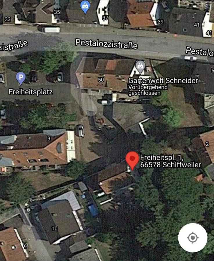Design Apartment- 24H Self-Check-In - Bis 4 Pers - Parkplatz - Wifi - Balkon -Terrasse - In Direkter Weihernaehe - Radwege Schiffweiler Zewnętrze zdjęcie