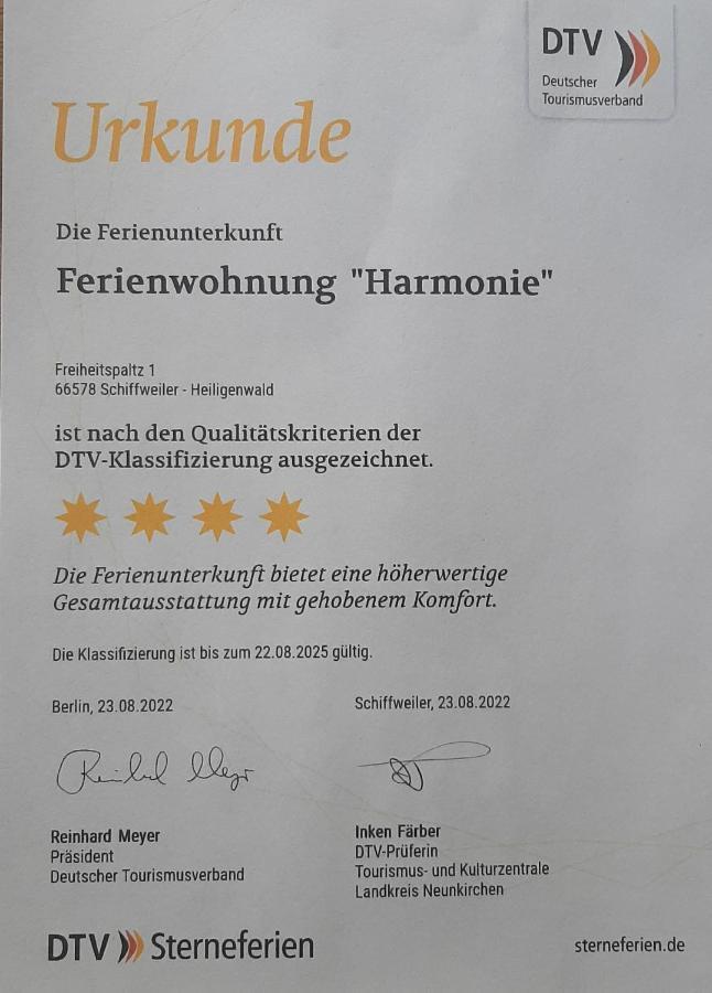 Design Apartment- 24H Self-Check-In - Bis 4 Pers - Parkplatz - Wifi - Balkon -Terrasse - In Direkter Weihernaehe - Radwege Schiffweiler Zewnętrze zdjęcie